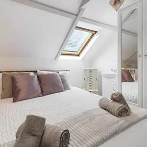 Pip's By Staytor , Exeter United Kingdom