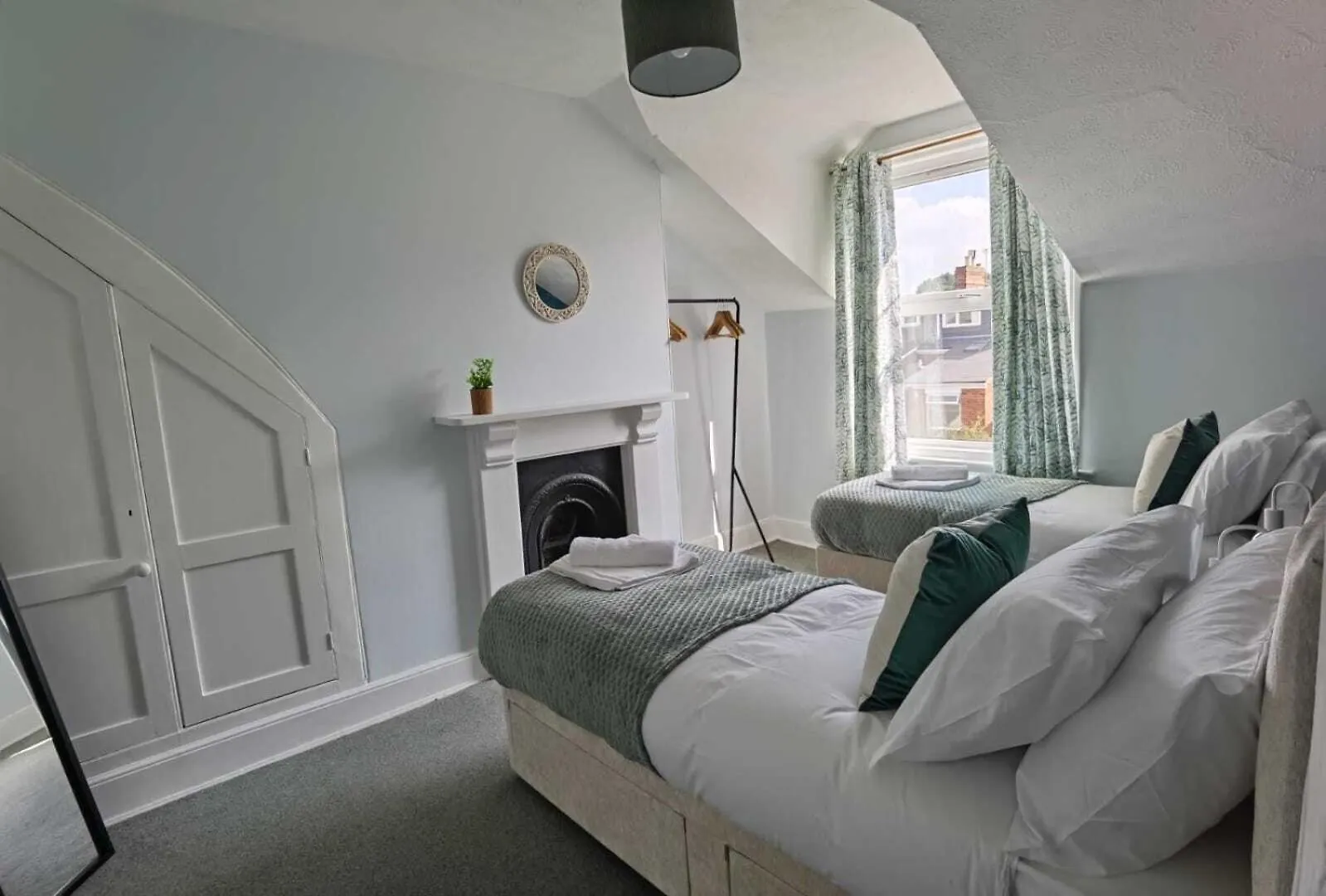 Raleigh Ff&Tf - 1 Bed Georgian Flat In The Centre Of Exeter, Free Parking With Wifi 아파트 0*, 엑서터